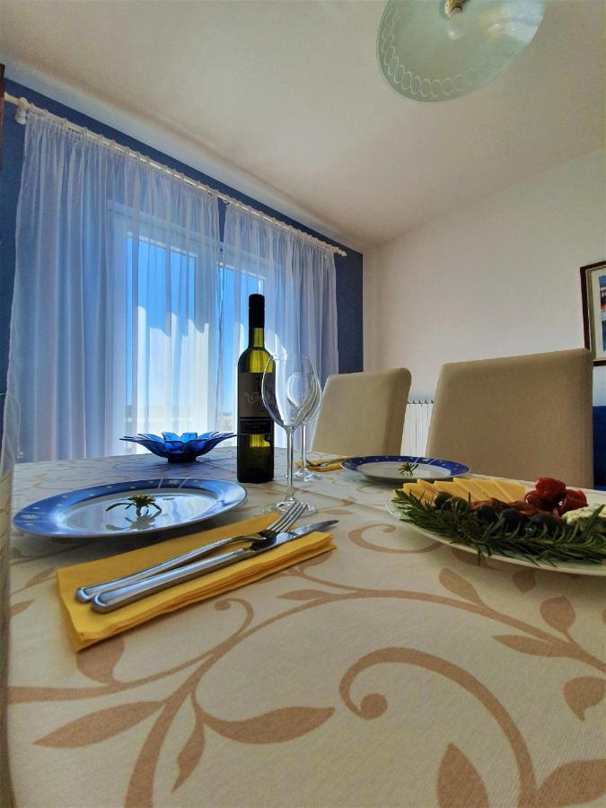 Bed and Breakfast F• R• I• E• N• D• S• Novaglia Esterno foto