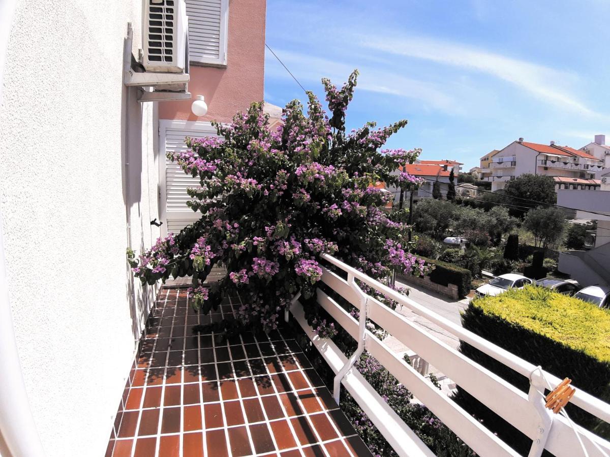 Bed and Breakfast F• R• I• E• N• D• S• Novaglia Esterno foto