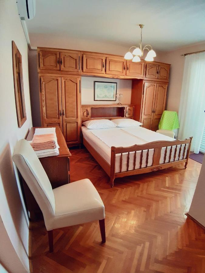 Bed and Breakfast F• R• I• E• N• D• S• Novaglia Esterno foto