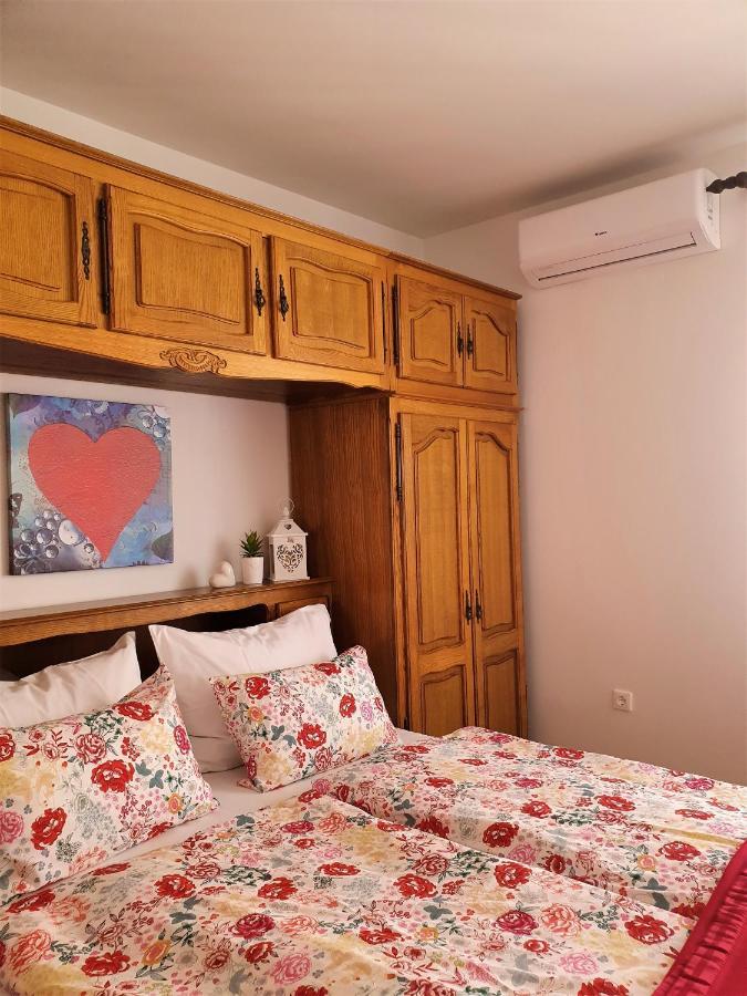 Bed and Breakfast F• R• I• E• N• D• S• Novaglia Esterno foto